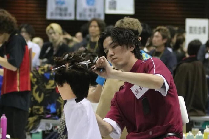 菊池市のメンズカット専門美容室YODAのスタイリスト